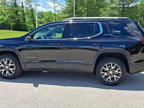 Used 2023 GMC Acadia SLE w/ Driver Convenience Package AWD/4WD image 6