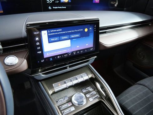 New 2026 Lincoln Nautilus Black Label w/ Jet Appearance Package AWD/4WD image 20