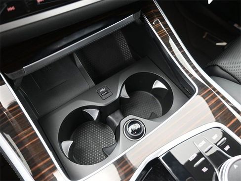 New 2026 BMW X5 sDrive40i w/ Premium Package image 9