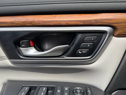 Certified 2022 Honda CR-V EX-L image 18