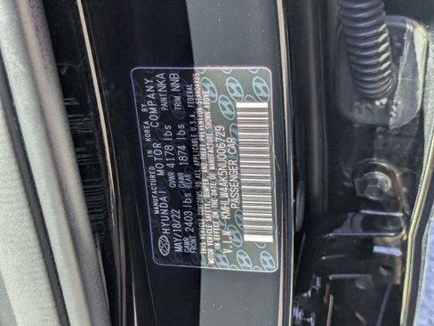 Used 2022 Hyundai Elantra N image 24