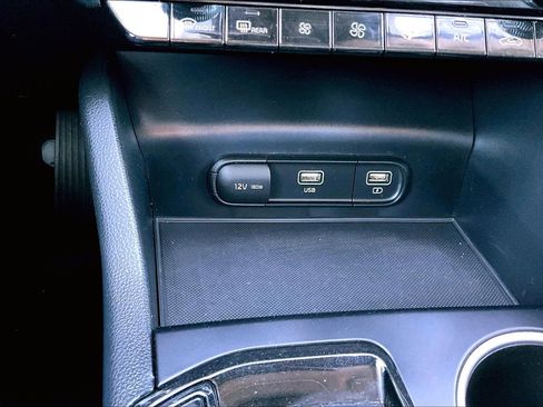 Used 2023 Kia K5 LXS image 16