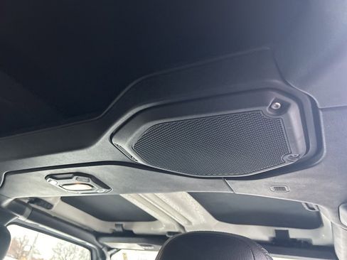 Certified 2018 Jeep Wrangler Unlimited Rubicon image 23