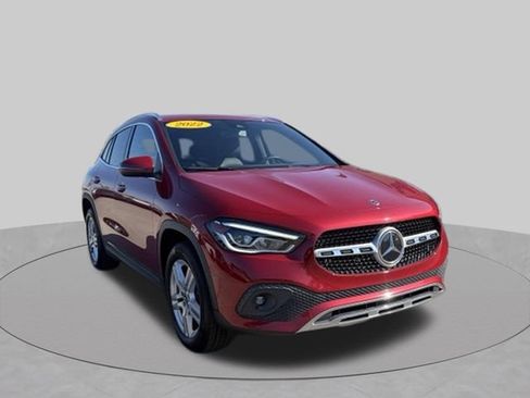 Used 2022 Mercedes-Benz GLA 250 4MATIC w/ Premium Package Lite image 10