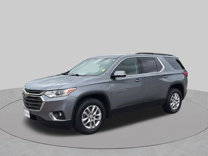 Used 2020 Chevrolet Traverse LT