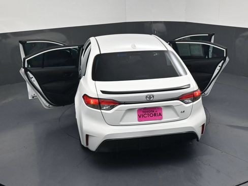 Used 2024 Toyota Corolla LE FWD image 22