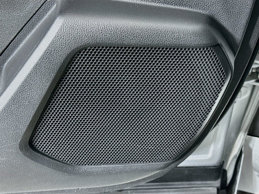Used 2023 Toyota Highlander XLE FWD image 18