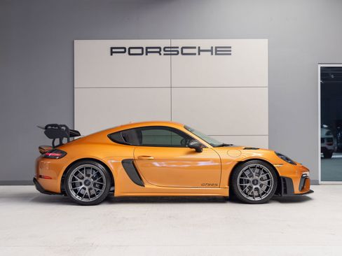 Certified 2024 Porsche 718 Cayman GT4 RS image 8