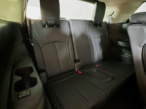 New 2026 INFINITI QX60 Luxe w/ Family Package image 34