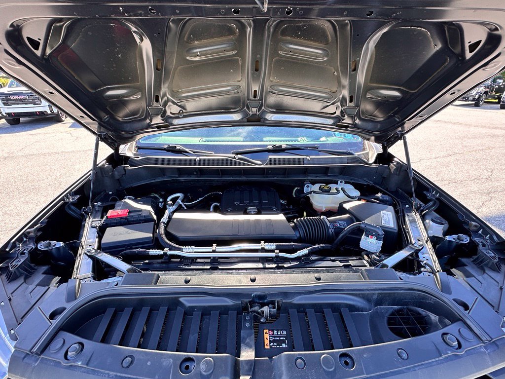 Certified 2021 Chevrolet Silverado 1500 Custom w/ LPO, Dark Essentials Package AWD/4WD image 36