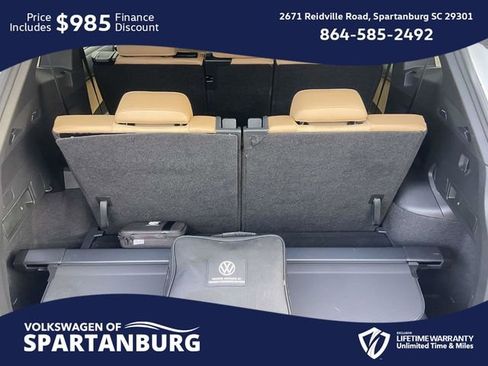 Used 2023 Volkswagen Tiguan SE image 10