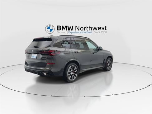 New 2026 BMW X5 xDrive40i w/ Executive Package AWD/4WD image 3