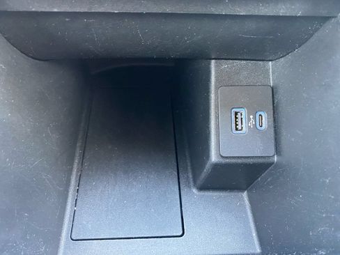 Used 2024 Ford Edge SEL AWD/4WD image 40