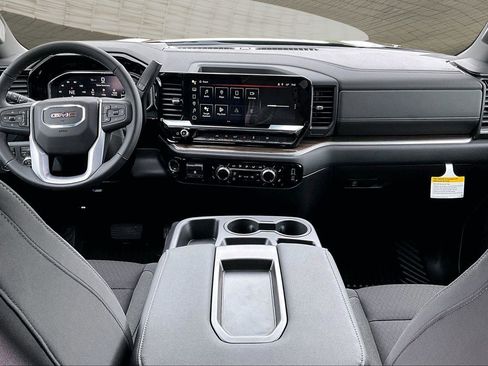 New 2026 GMC Sierra 1500 Elevation image 6