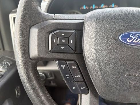 Used 2018 Ford F150 XLT w/ Equipment Group 301A Mid RWD image 18