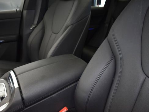 Used 2022 BMW X5 sDrive40i w/ Premium Package image 14