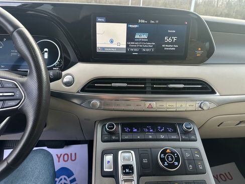 Used 2020 Hyundai Palisade Limited image 22