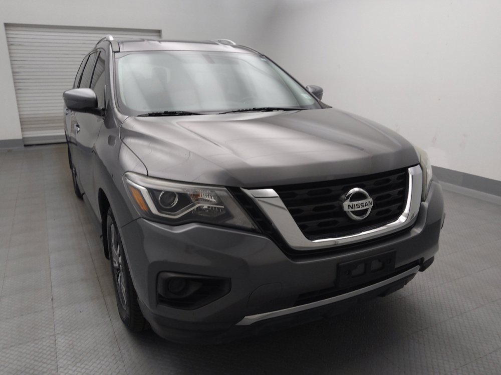 Used 2019 Nissan Pathfinder S FWD image 14