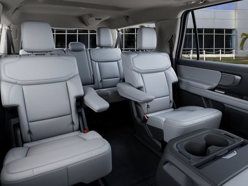 New 2027 Ford Expedition Max Platinum RWD image 11