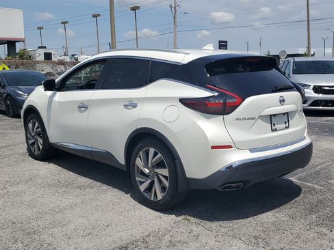 Used 2020 Nissan Murano SL w/ Moonroof Package FWD image 8