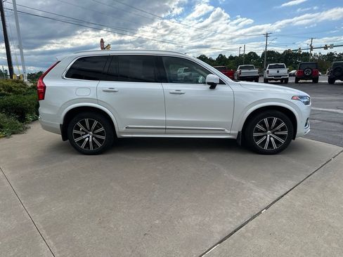 Used 2023 Volvo XC90 B6 Plus w/ Protection Package Premier AWD/4WD image 4