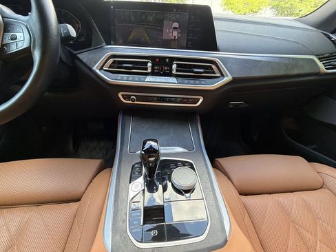Used 2023 BMW X5 xDrive40i w/ Premium Package AWD/4WD image 24