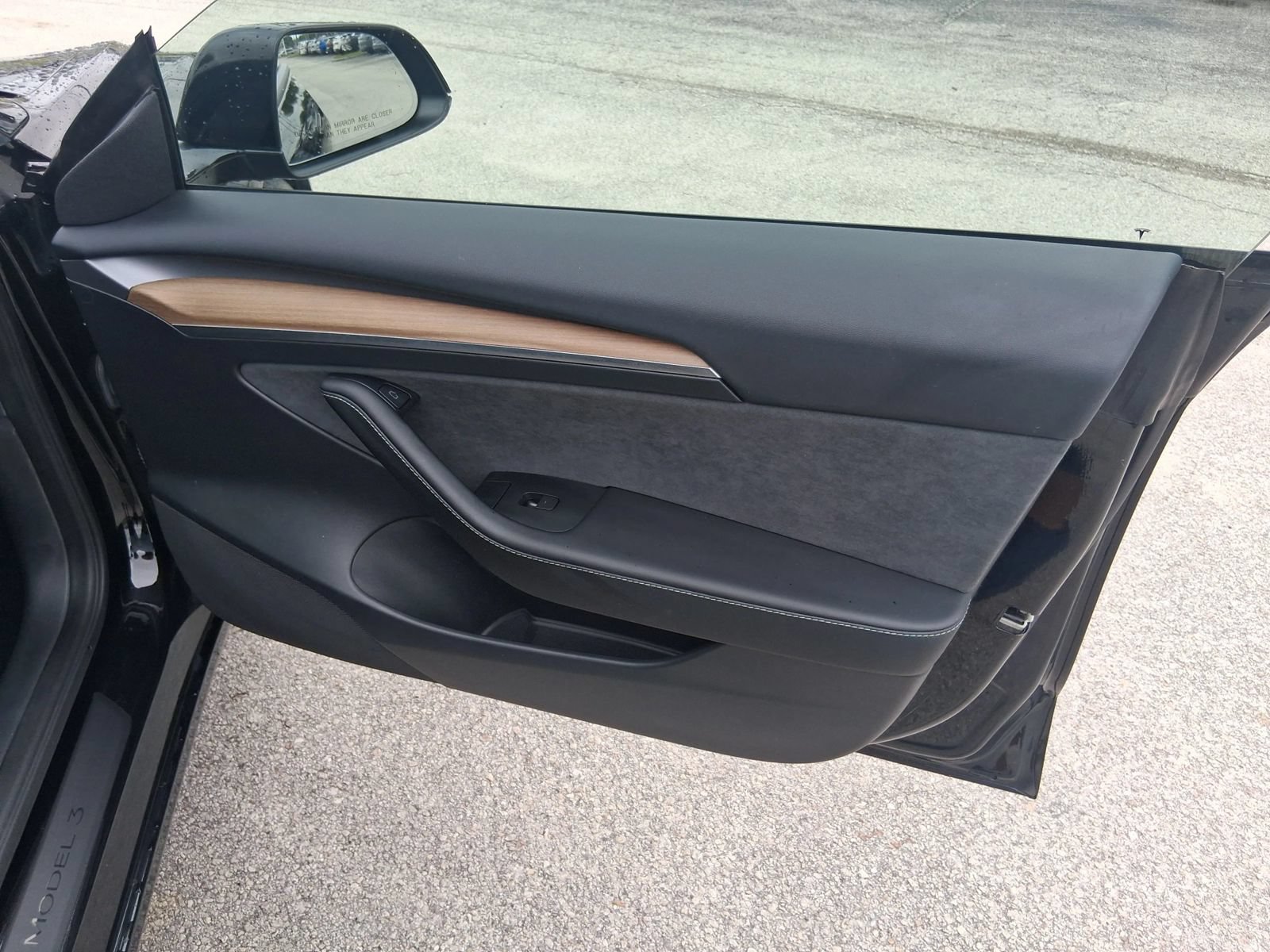 Used 2023 Tesla Model 3 Standard Range RWD image 14