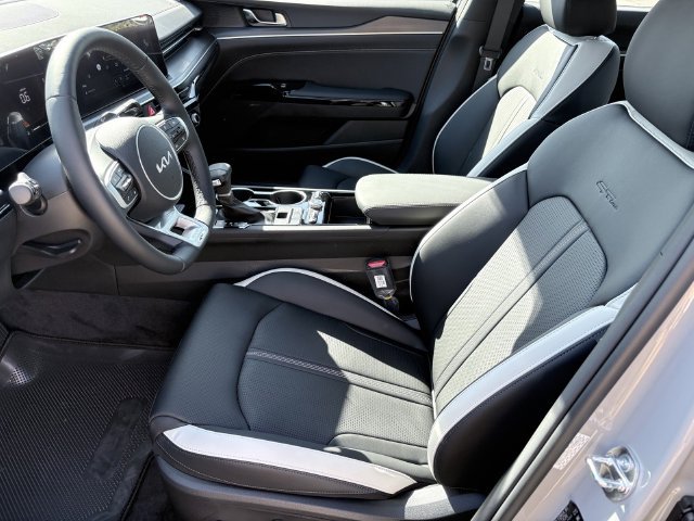 New 2027 Kia K5 GT-Line FWD image 8