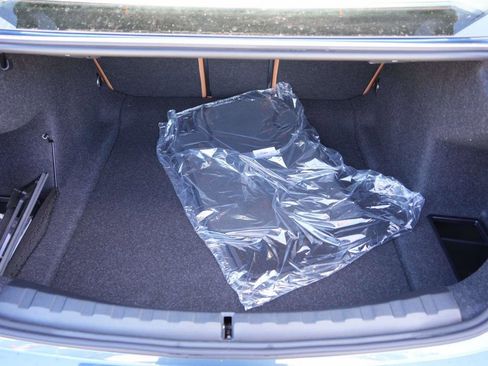 New 2026 BMW 330i Sedan w/ Premium Package image 6