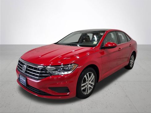 Used 2019 Volkswagen Jetta S image 2