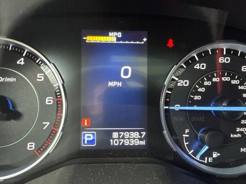 Used 2019 Subaru Ascent Touring w/ Popular Package #2 AWD/4WD image 11