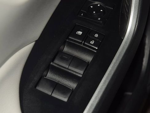 Used 2024 GMC Yukon Denali Ultimate image 49