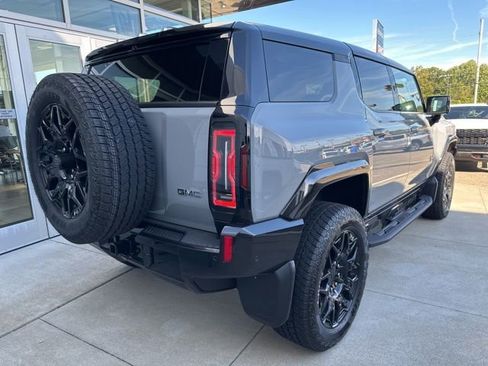 New 2025 GMC Hummer EV 2X image 5