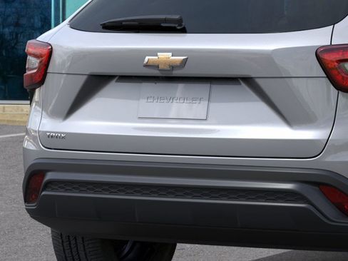 New 2026 Chevrolet Trax LS image 14