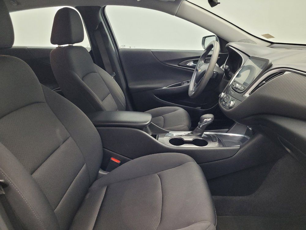 Used 2021 Chevrolet Malibu LS w/ Driver Confidence Package II FWD image 21