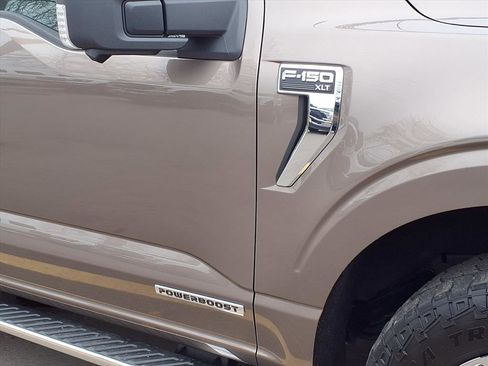 Used 2022 Ford F150 XLT w/ Equipment Group 302A High image 29