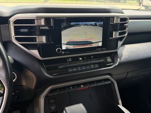 Used 2023 Toyota Tundra SR5 AWD/4WD image 18