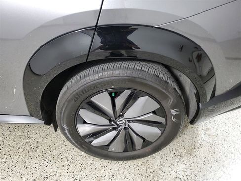 Used 2024 Nissan Ariya AWD image 9