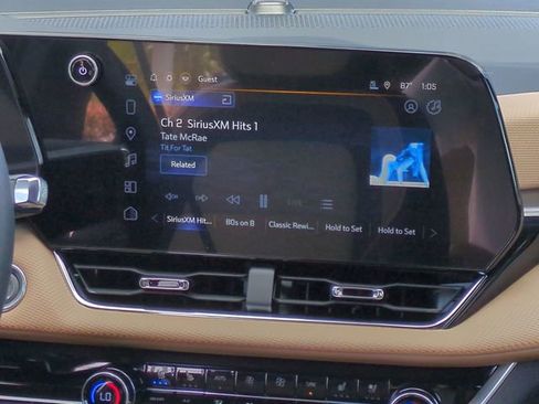 New 2026 Chevrolet Equinox ACTIV w/ Convenience Package III FWD image 17