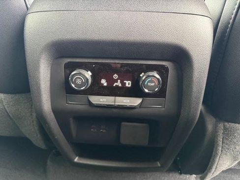 New 2026 Chevrolet Traverse LT w/ Driver Confidence Package image 37