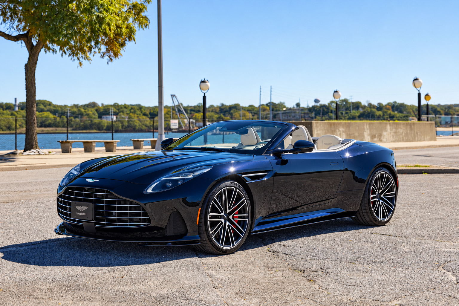 Used 2024 Aston Martin DB12 Convertible RWD image 1