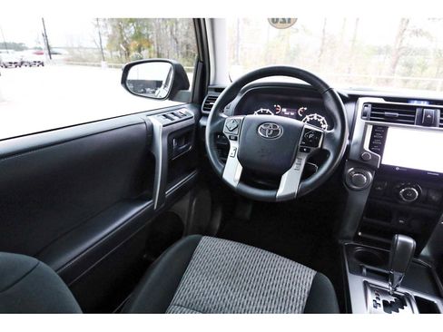 Used 2024 Toyota 4Runner SR5 image 6