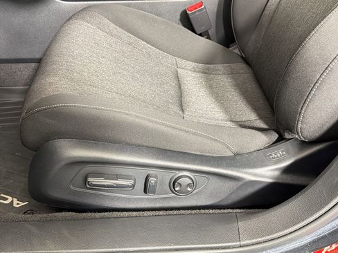 Used 2023 Honda Accord EX image 14