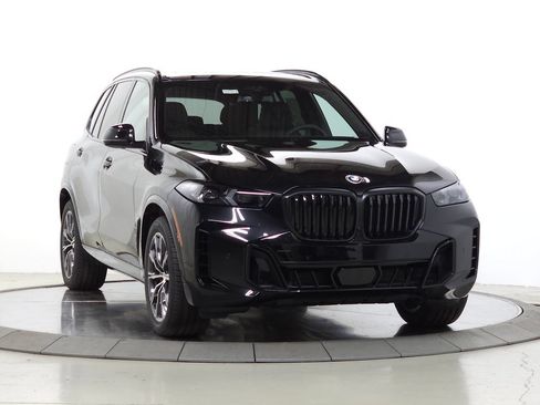 Used 2026 BMW X5 xDrive40i w/ M Sport Package AWD/4WD image 1