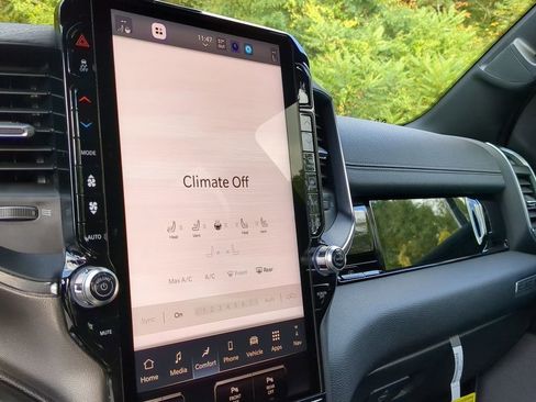 New 2026 RAM 1500 Laramie image 17