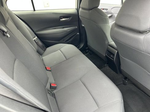 Used 2021 Toyota Corolla LE image 13