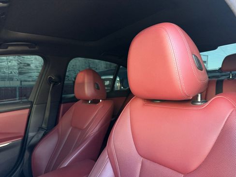 Used 2022 BMW 330i 330i w/ Convenience Package image 14