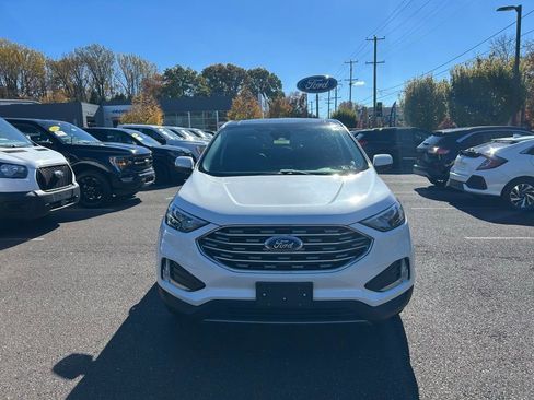 Certified 2022 Ford Edge SEL w/ Convenience Package image 2