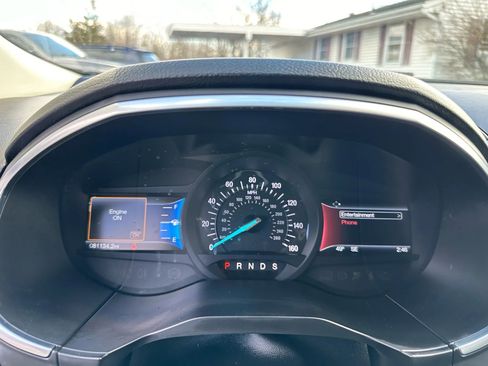 Used 2017 Ford Edge Titanium image 21