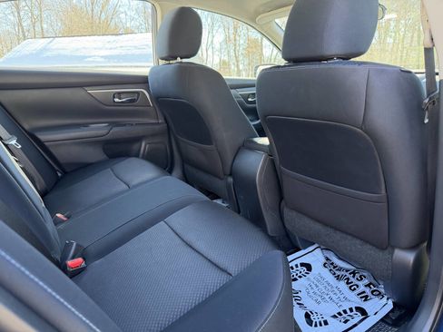 Used 2016 Nissan Altima 2.5 SR image 14